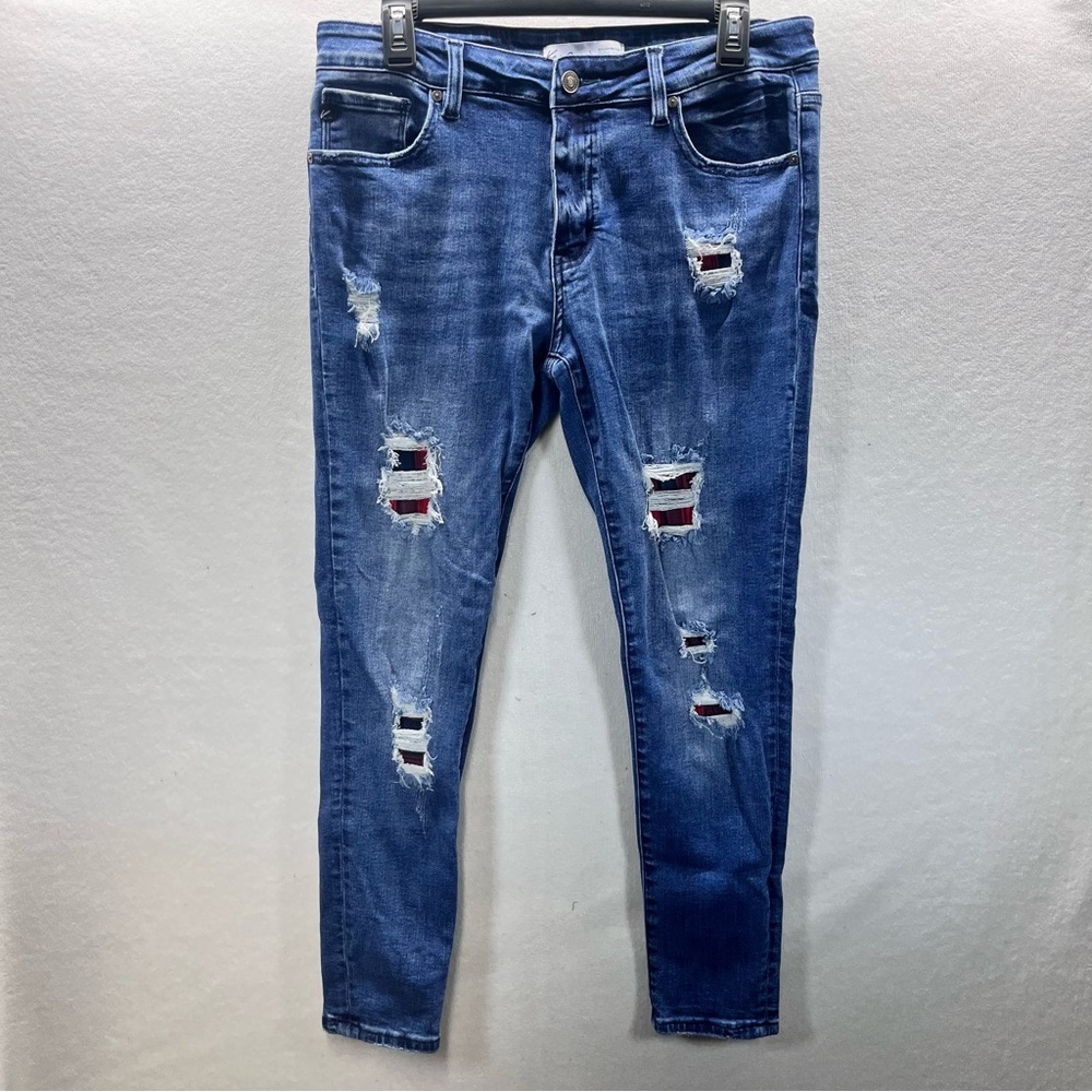 KanCan Buffalo Plaid Distressed Jeans‎ Womens 30 Stretch Blue Denim Cute 2765